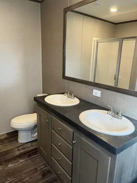 601 Toledo St, Conroe, TX 77301 photo 28