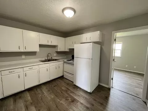 5004 Willoway Dr, Knoxville, TN 37912
