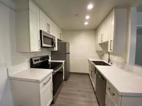 10779 Woodbine St, Los Angeles, CA 90034