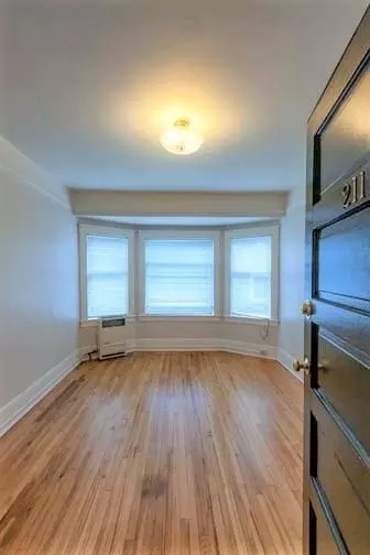 814 NW 22nd Ave, Portland, OR 97210