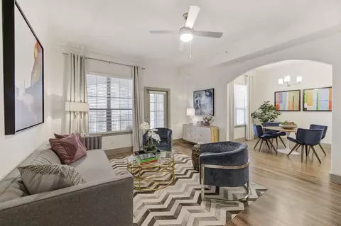2610 Allen St, Dallas, TX 75204