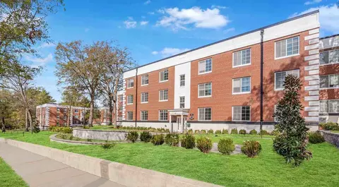 1500 Duke University Rd, Durham, NC 27701 photo 5