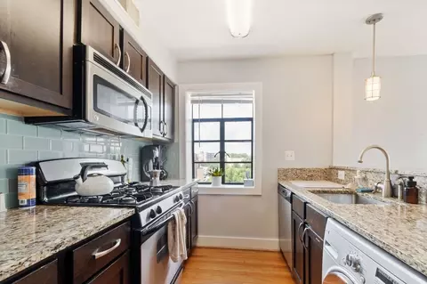 2911 Newark St NW, Washington, DC 20008 photo 19
