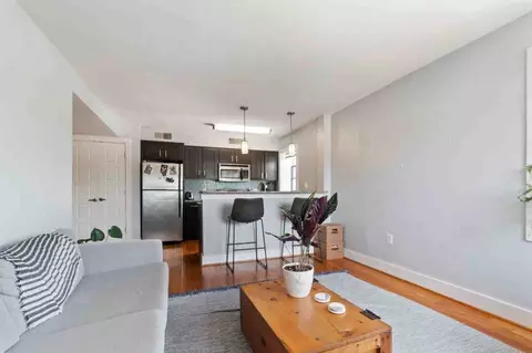 2911 Newark St NW, Washington, DC 20008 photo 4