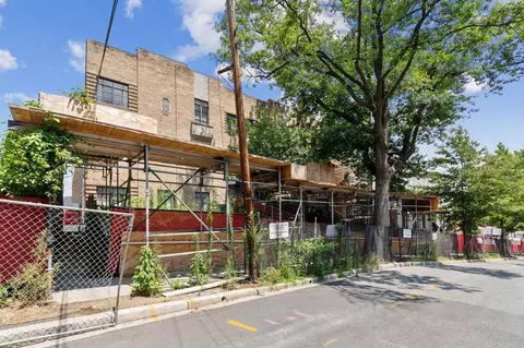 2911 Newark St NW, Washington, DC 20008 photo 17