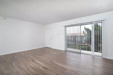 2150 Thomas Ave, San Diego, CA 92109