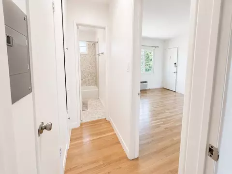 1553 Riverside Dr, Glendale, CA 91201 photo 15
