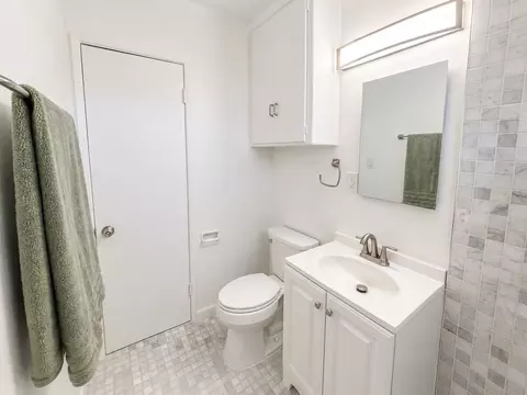 1553 Riverside Dr, Glendale, CA 91201 photo 7