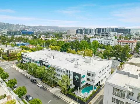 310 S Almont Dr, Los Angeles, CA 90048
