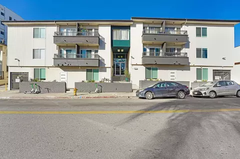 1939 Argyle Ave, Los Angeles, CA 90068
