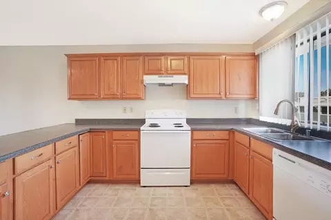 2603 Jefferson St, Carlsbad, CA 92008