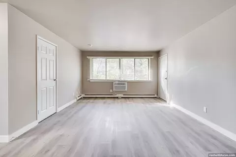 1414 Martiny Ct, Baraboo, WI 53913