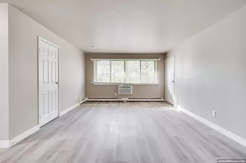 1414 Martiny Ct, Baraboo, WI 53913