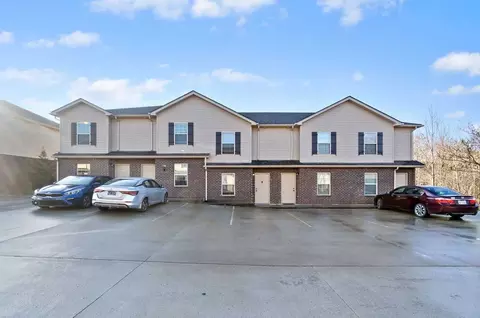 1110 Ash Ridge Dr, Clarksville, TN 37042