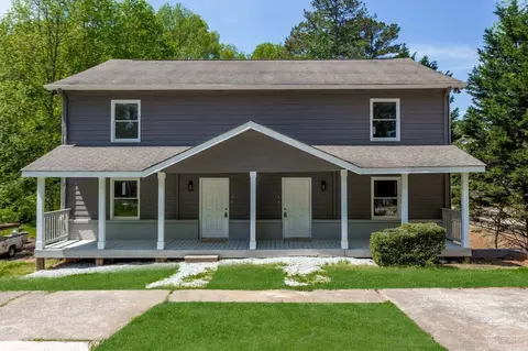 806 Palm St, Holly Springs, GA 30115