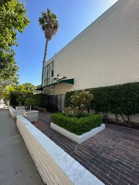 360 S Rexford Dr, Beverly Hills, CA 90212
