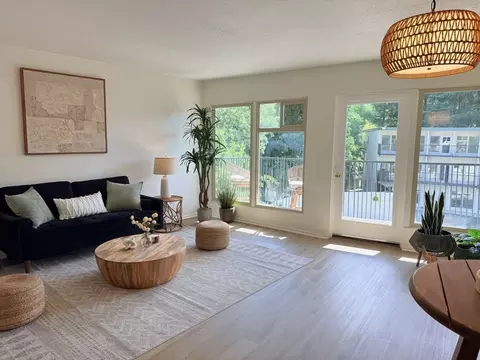 5201 42nd Ave S, Seattle, WA 98118