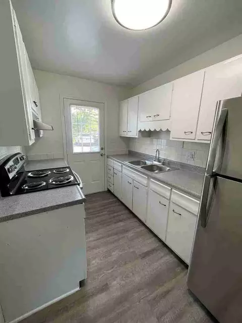 1965 E Main St, Danville, IN 46122
