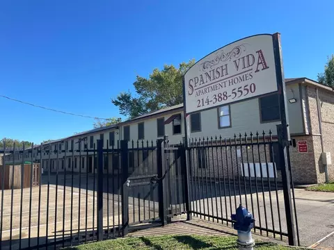 2722 S Buckner Blvd, Dallas, TX 75227
