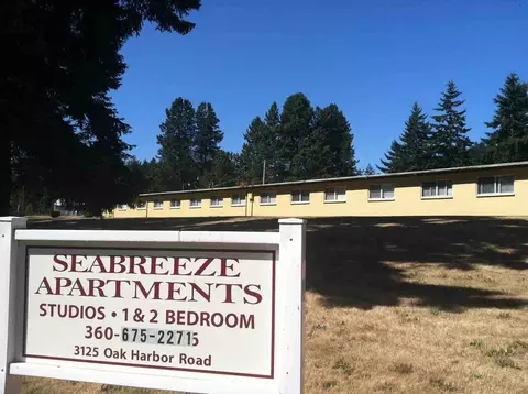 3125 N Oak Harbor Rd, Oak Harbor, WA 98277