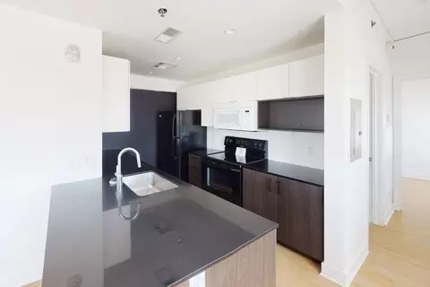 3560 Broadway Blvd, Kansas City, MO 64111