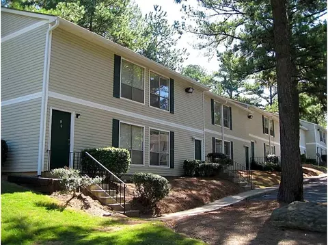 3100 Godby Rd, College Park, GA 30349