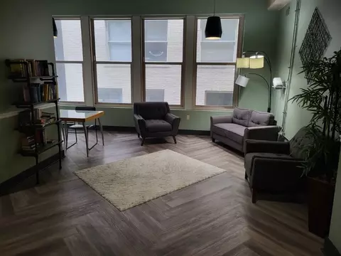 1004 Baltimore Ave, Kansas City, MO 64105