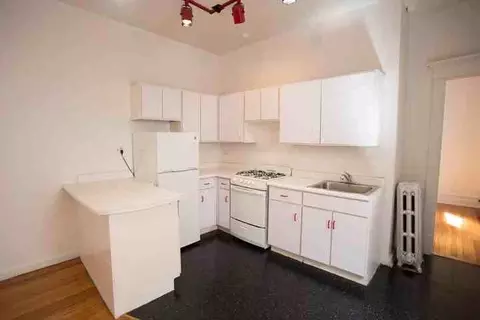 5043 S Drexel Blvd, Chicago, IL 60615