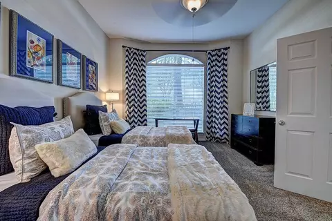 1919 Post Oak Park Dr, Houston, TX 77027 photo 30