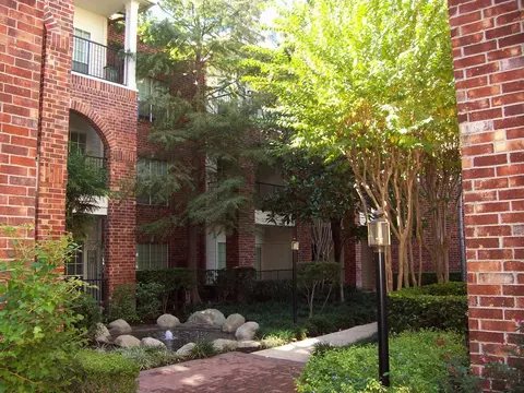1919 Post Oak Park Dr, Houston, TX 77027 photo 10