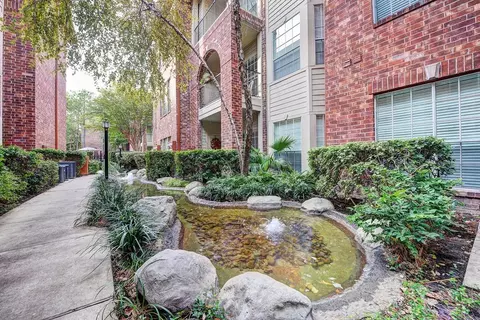 1919 Post Oak Park Dr, Houston, TX 77027 photo 8
