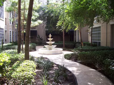 1919 Post Oak Park Dr, Houston, TX 77027 photo 11