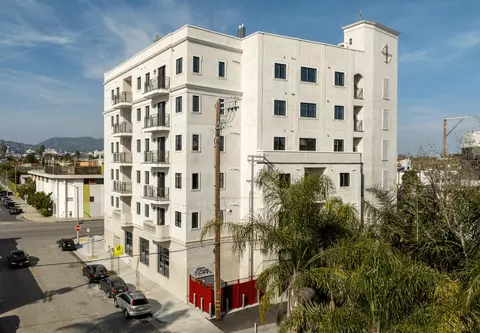 5768 W 3rd St, Los Angeles, CA 90036 photo 23