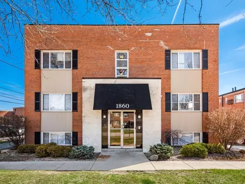 1860 N Star Rd, Columbus, OH 43212