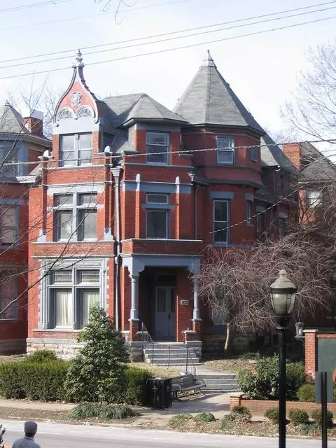 1432 S 4th St, Louisville, KY 40208