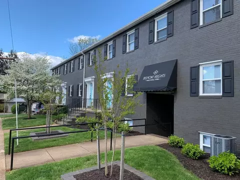 930 1000 Monticello Rd, Charlottesville, VA 22902