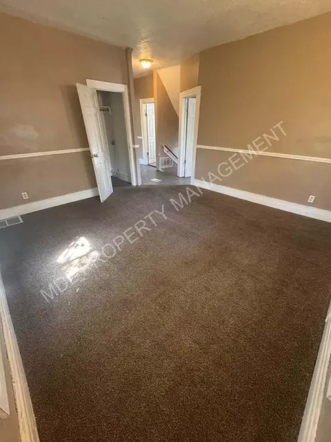 707 N Woodbridge St, Saginaw, MI 48602