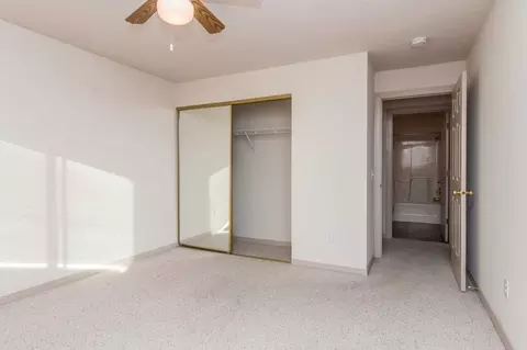 15600 Galaxie Ave, Apple Valley, MN 55124