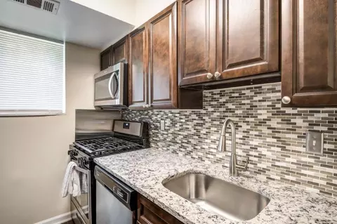 8601 Gray Fox Rd, Randallstown, MD 21133 photo 2