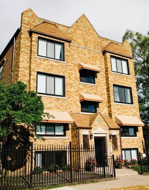 17130 Birchcrest Dr, Detroit, MI 48221 photo 2