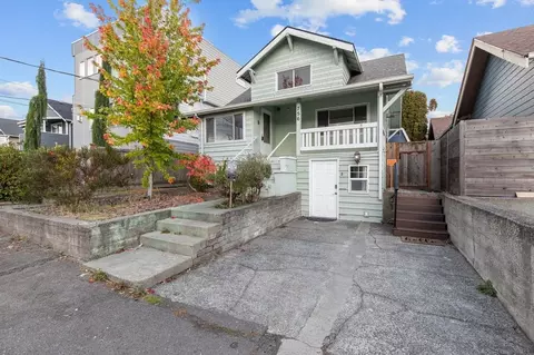 756 N 103rd St, Seattle, WA 98133