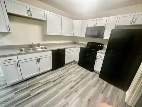 2201 Wise St, Bridge City, TX 77611