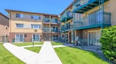 3830 W 63rd St, Chicago, IL 60629