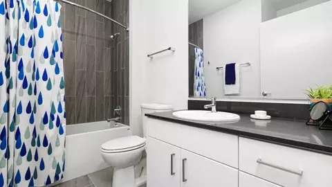 221 Minor Ave N, Seattle, WA 98109 photo 14