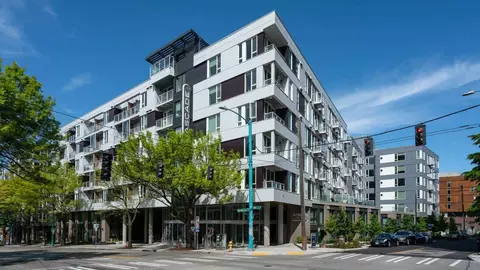 221 Minor Ave N, Seattle, WA 98109 photo 4