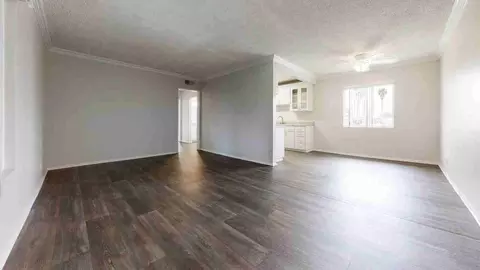 17052 Green Ln, Huntington Beach, CA 92649