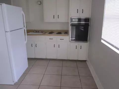 1 St Ave, Canyon, TX 79015