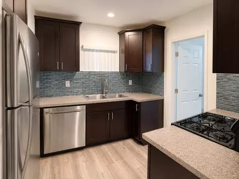 7025 Waite Dr, La Mesa, CA 91941
