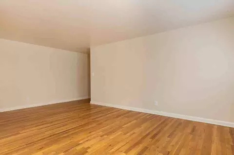 702 2nd Ave W, Seattle, WA 98119 photo 26