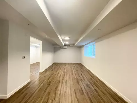 702 2nd Ave W, Seattle, WA 98119 photo 4